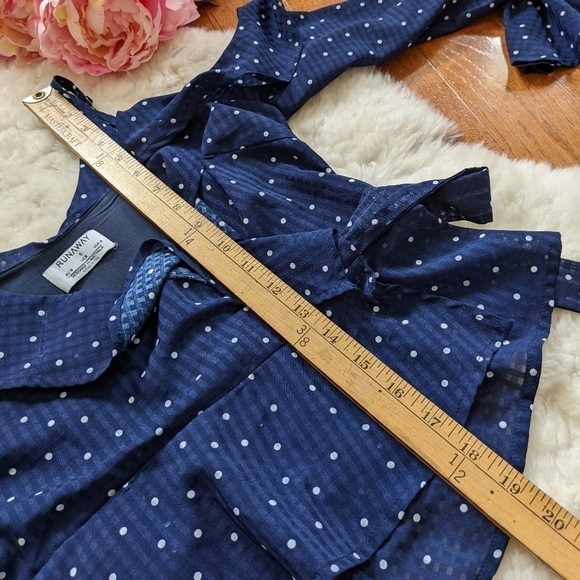 RUNAWAY polka dot blue and white off the cold shoulder ruffled wrap top blouse s - Picture 15 of 16